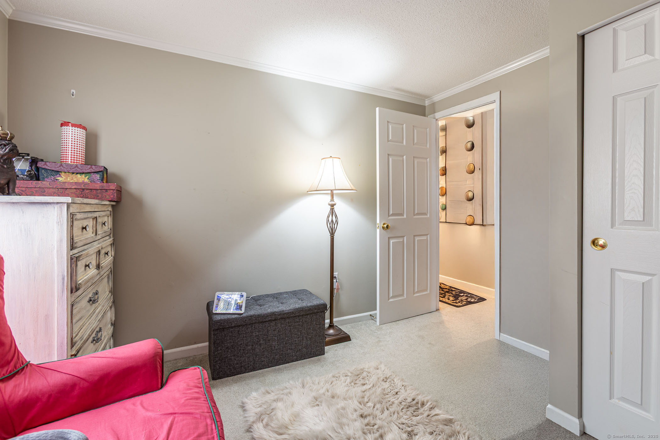 15 Sioux Road East Hartford CT 06118