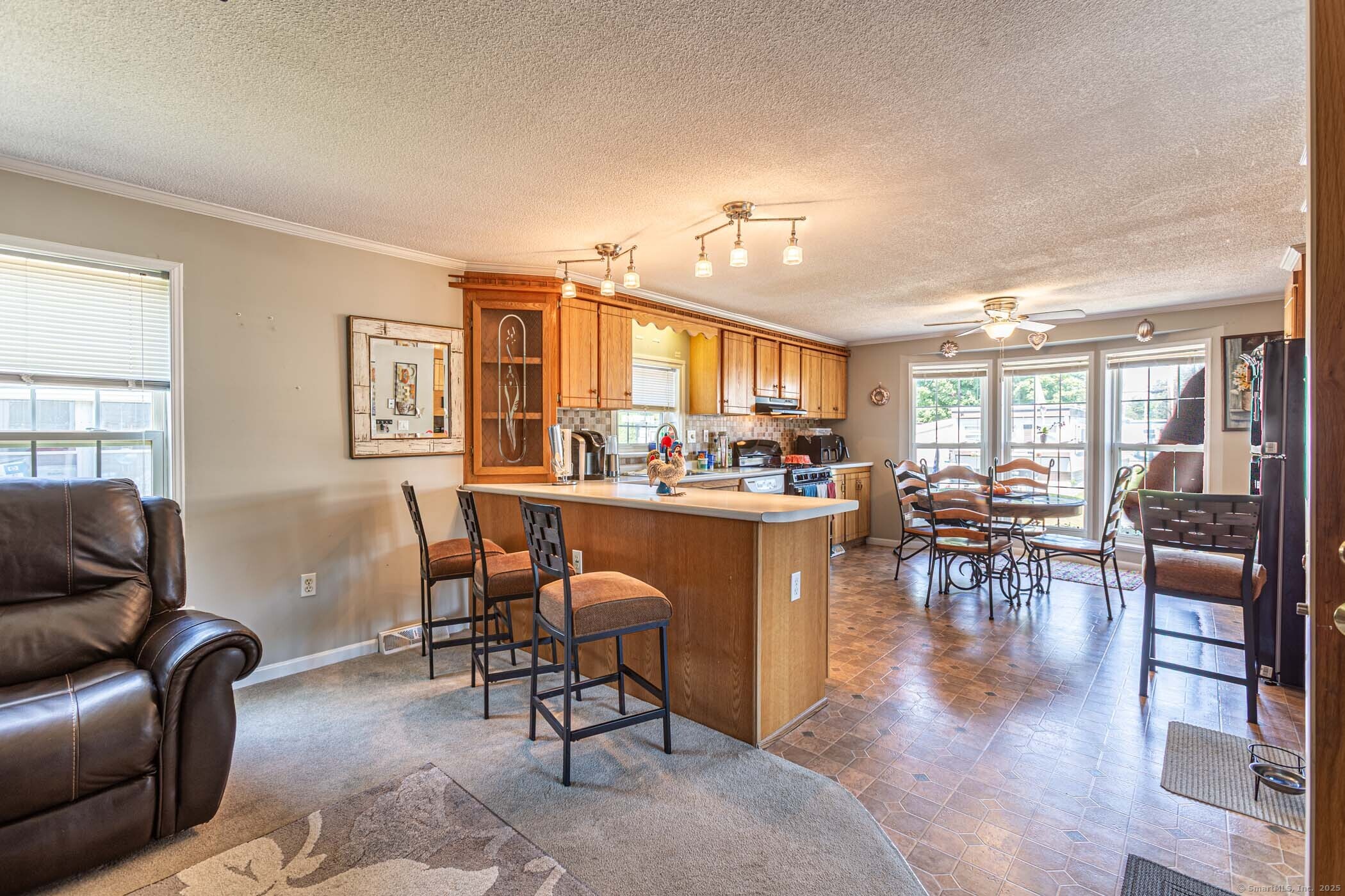 15 Sioux Road East Hartford CT 06118