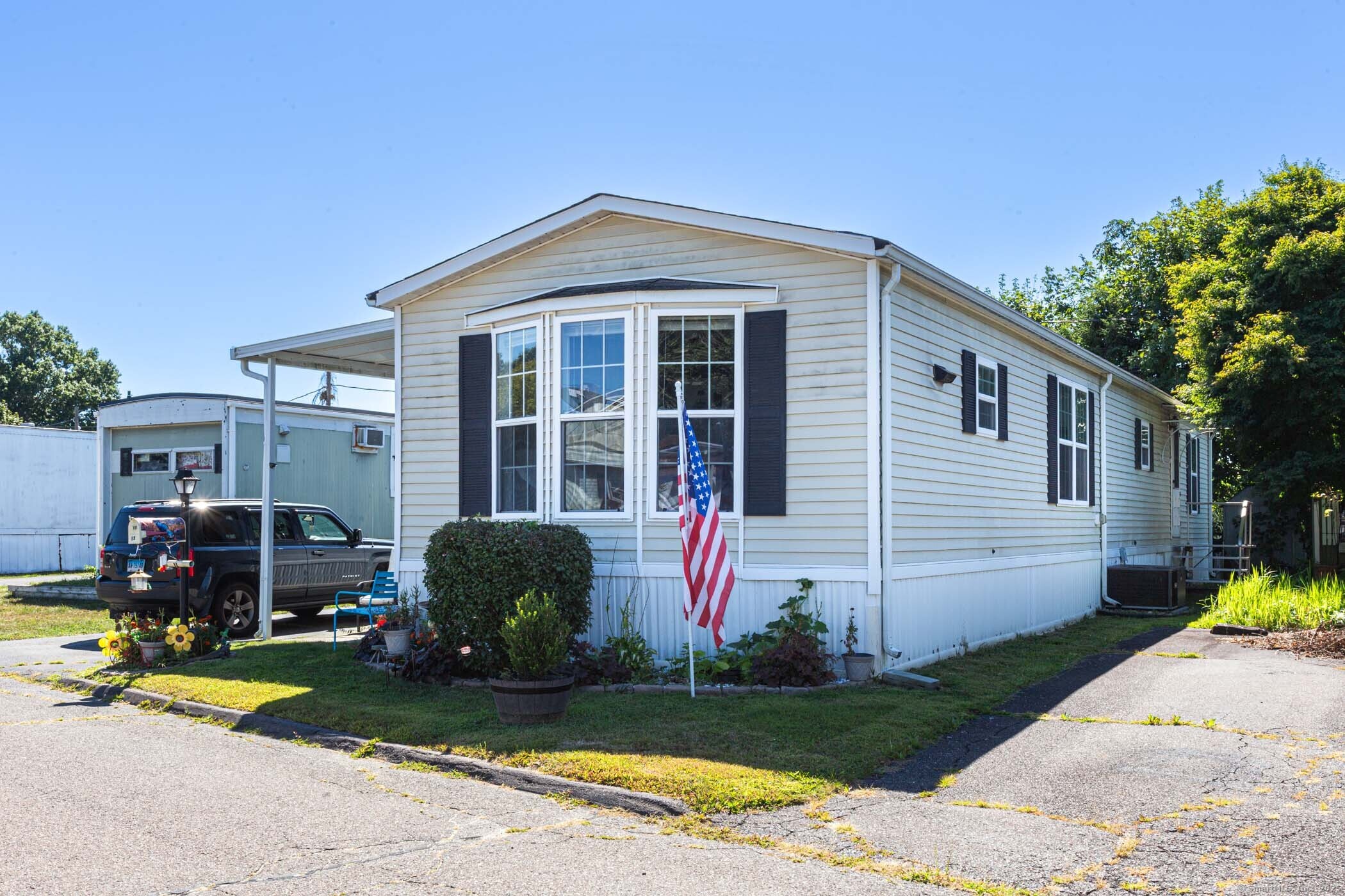 15 Sioux Road East Hartford CT 06118