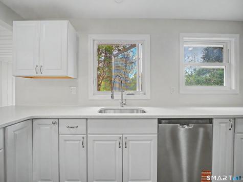 19 Castle View Drive Chester CT 06412