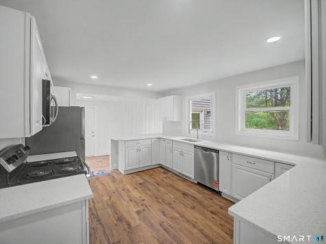 19 Castle View Drive Chester CT 06412