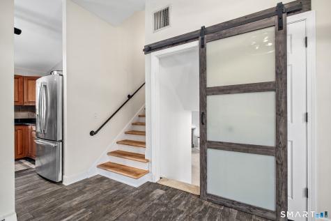 6 Boysen Drive Bloomfield CT 06002