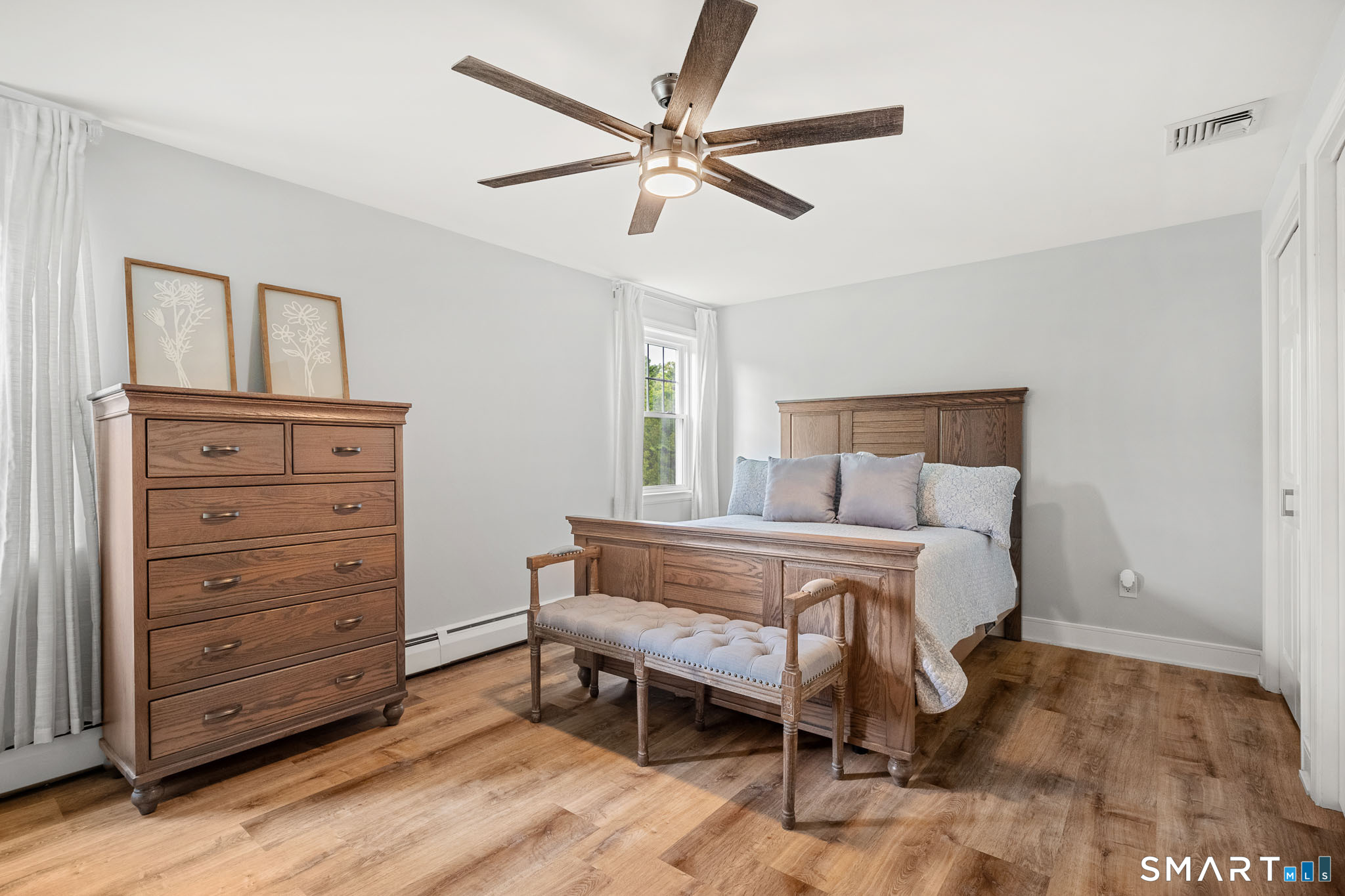 6 Boysen Drive Bloomfield CT 06002
