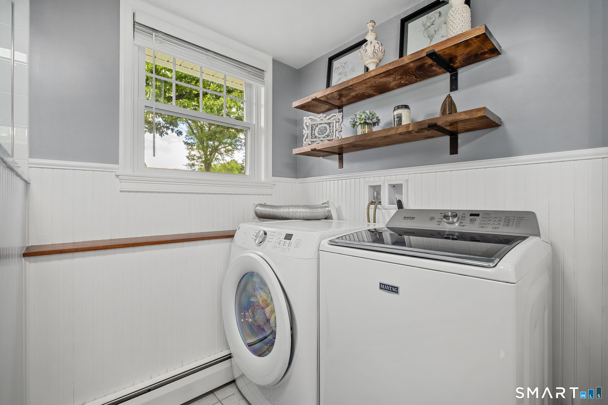 6 Boysen Drive Bloomfield CT 06002