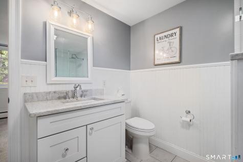 6 Boysen Drive Bloomfield CT 06002