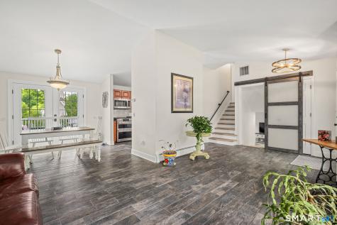 6 Boysen Drive Bloomfield CT 06002