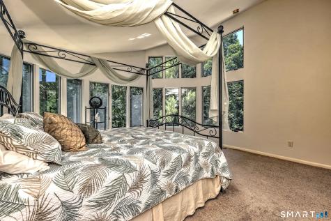 151 Cheshire Road Bethany CT 06524