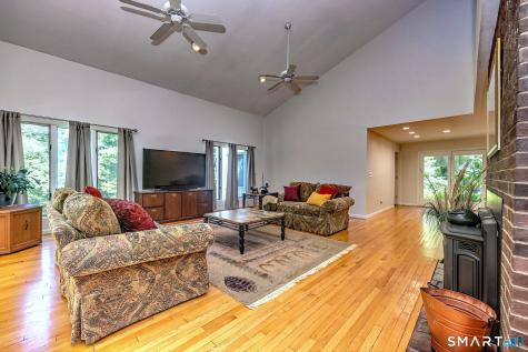 151 Cheshire Road Bethany CT 06524