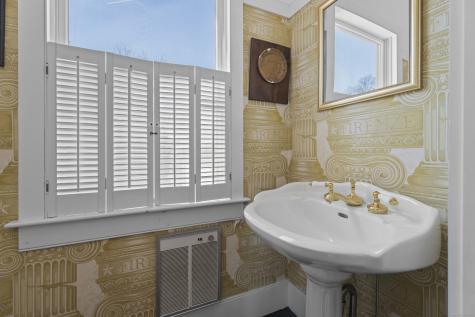 60 Lyme Street Old Lyme CT 06371