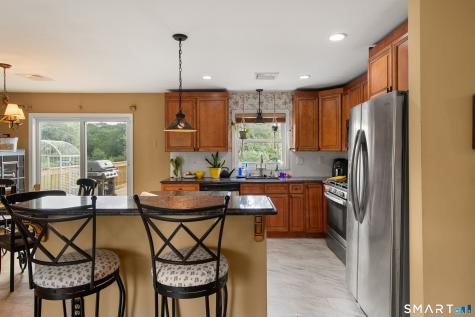 8 Meadow Drive Oxford CT 06478