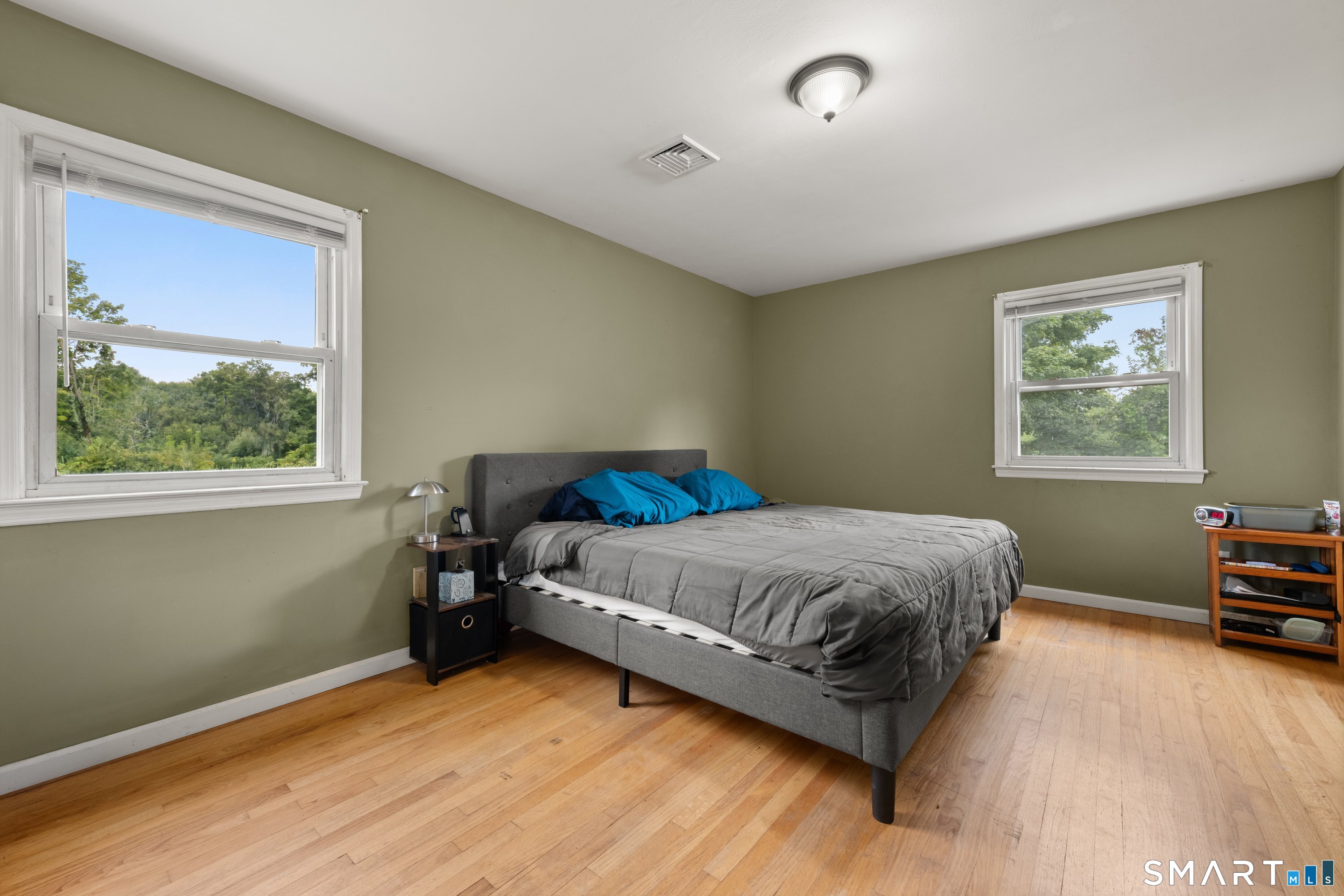 8 Meadow Drive Oxford CT 06478