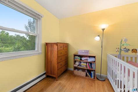 8 Meadow Drive Oxford CT 06478