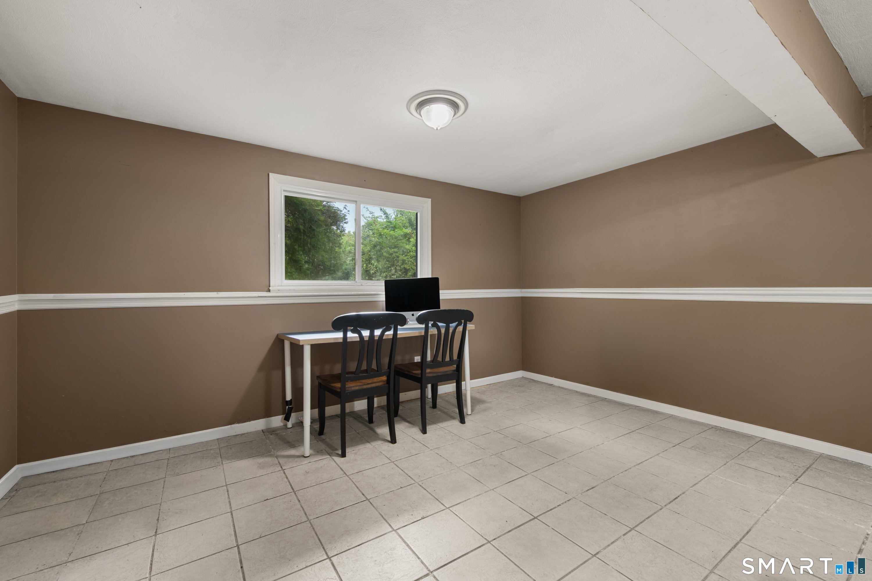 8 Meadow Drive Oxford CT 06478