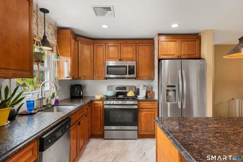8 Meadow Drive Oxford CT 06478