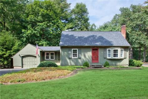 17 Carver Circle Simsbury CT 06070