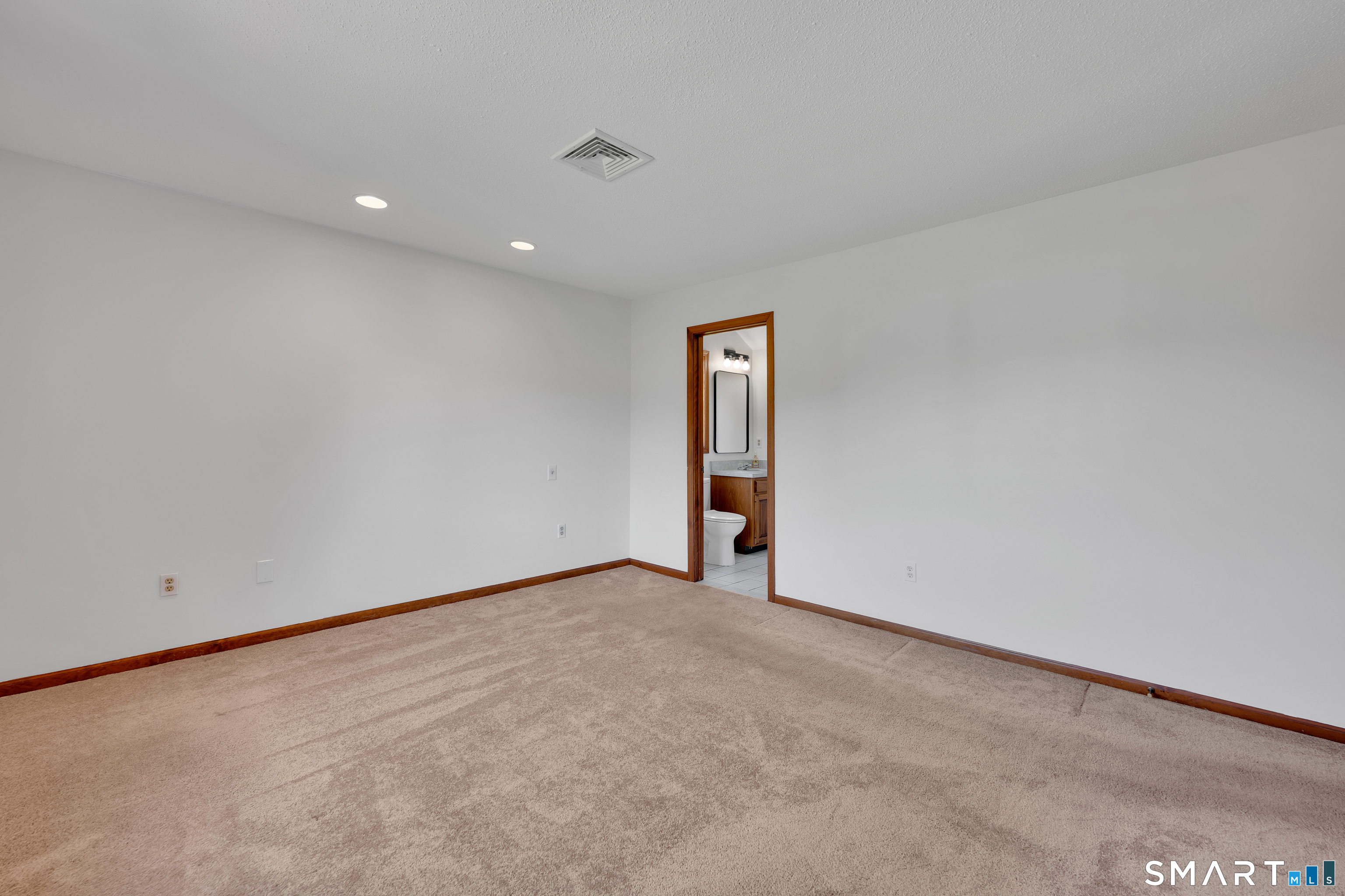 35 Margaret Drive South Windsor CT 06074