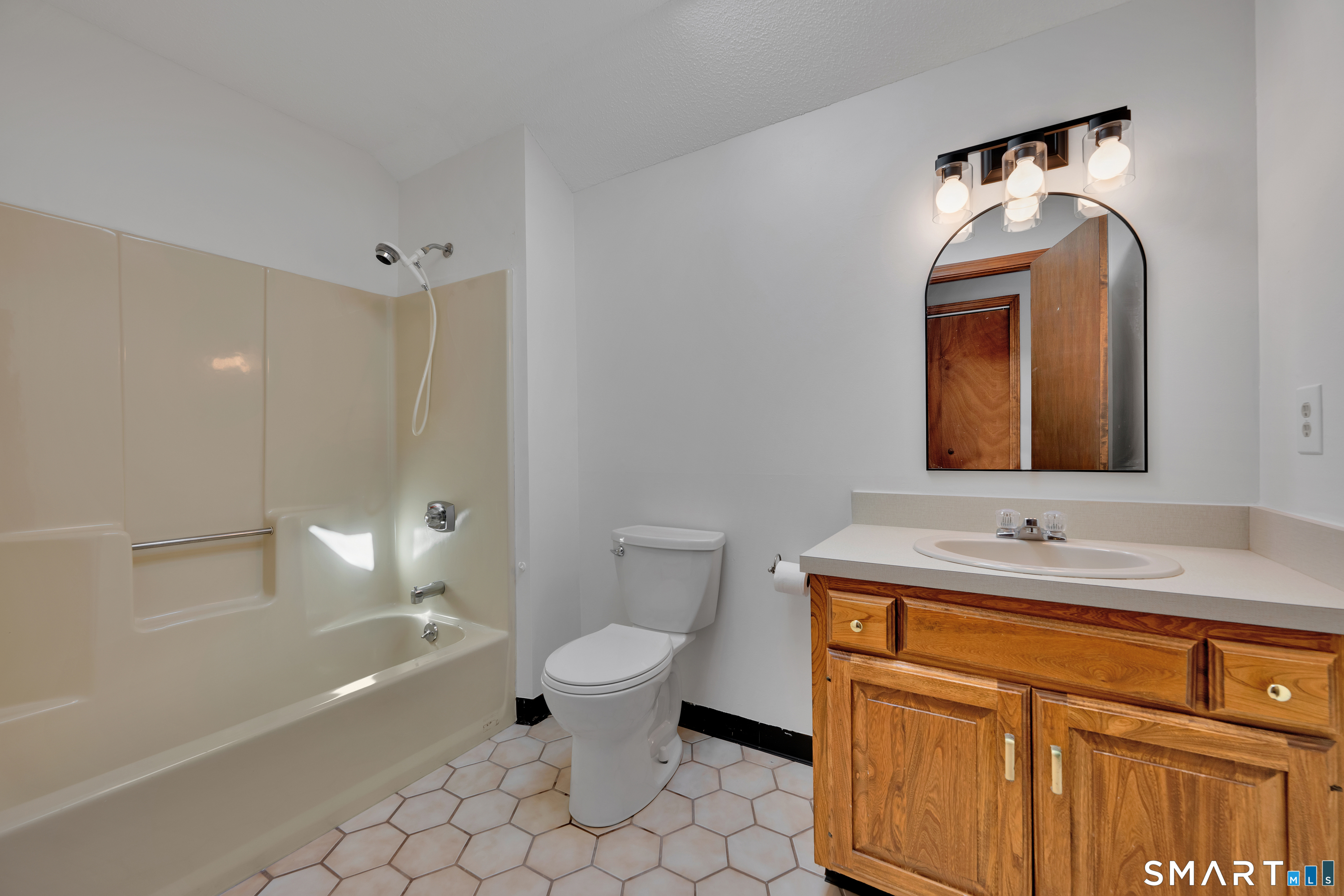 35 Margaret Drive South Windsor CT 06074
