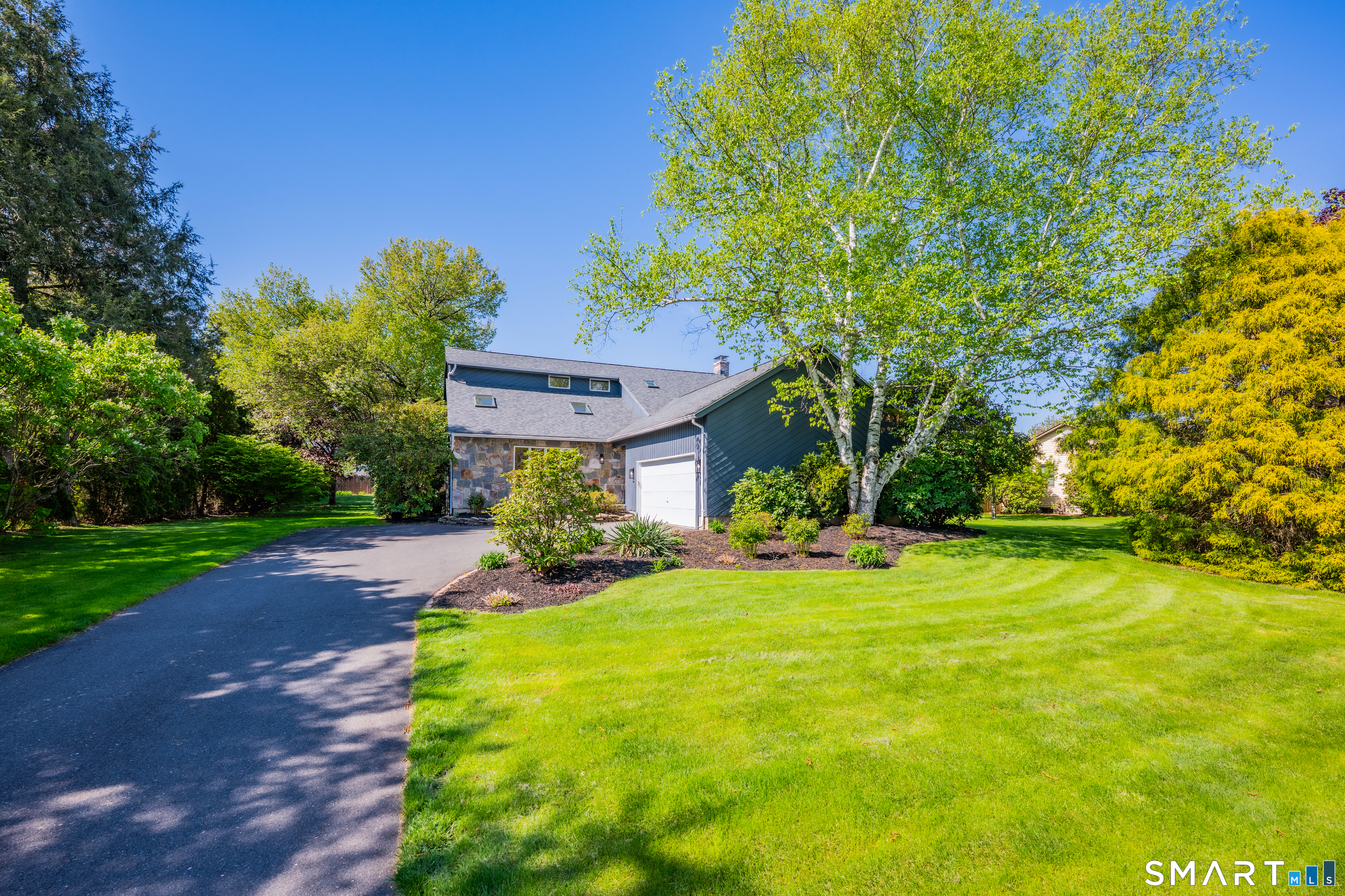 35 Margaret Drive South Windsor CT 06074
