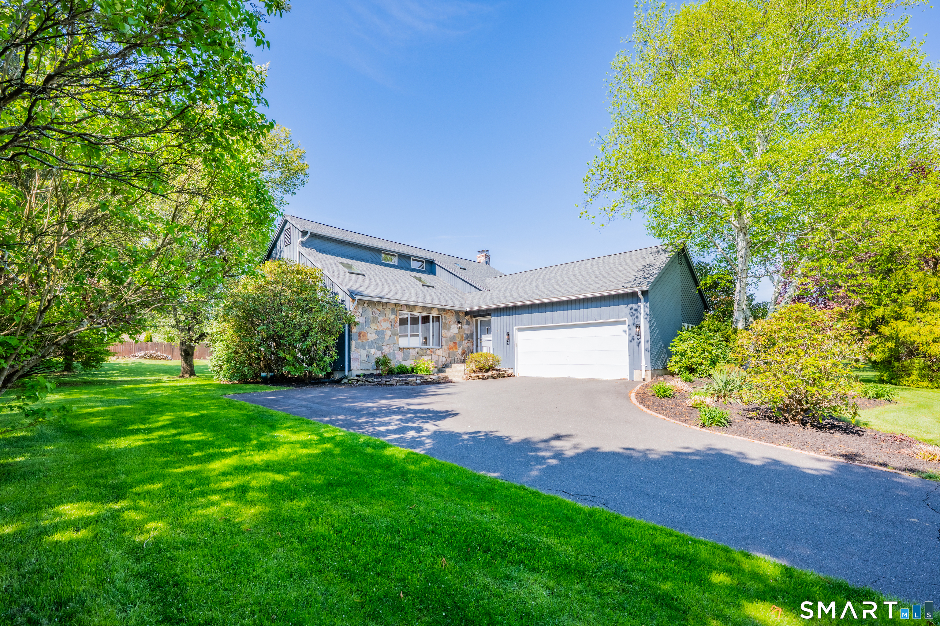 35 Margaret Drive South Windsor CT 06074