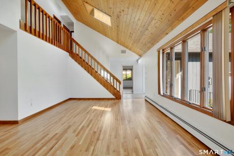 35 Margaret Drive South Windsor CT 06074