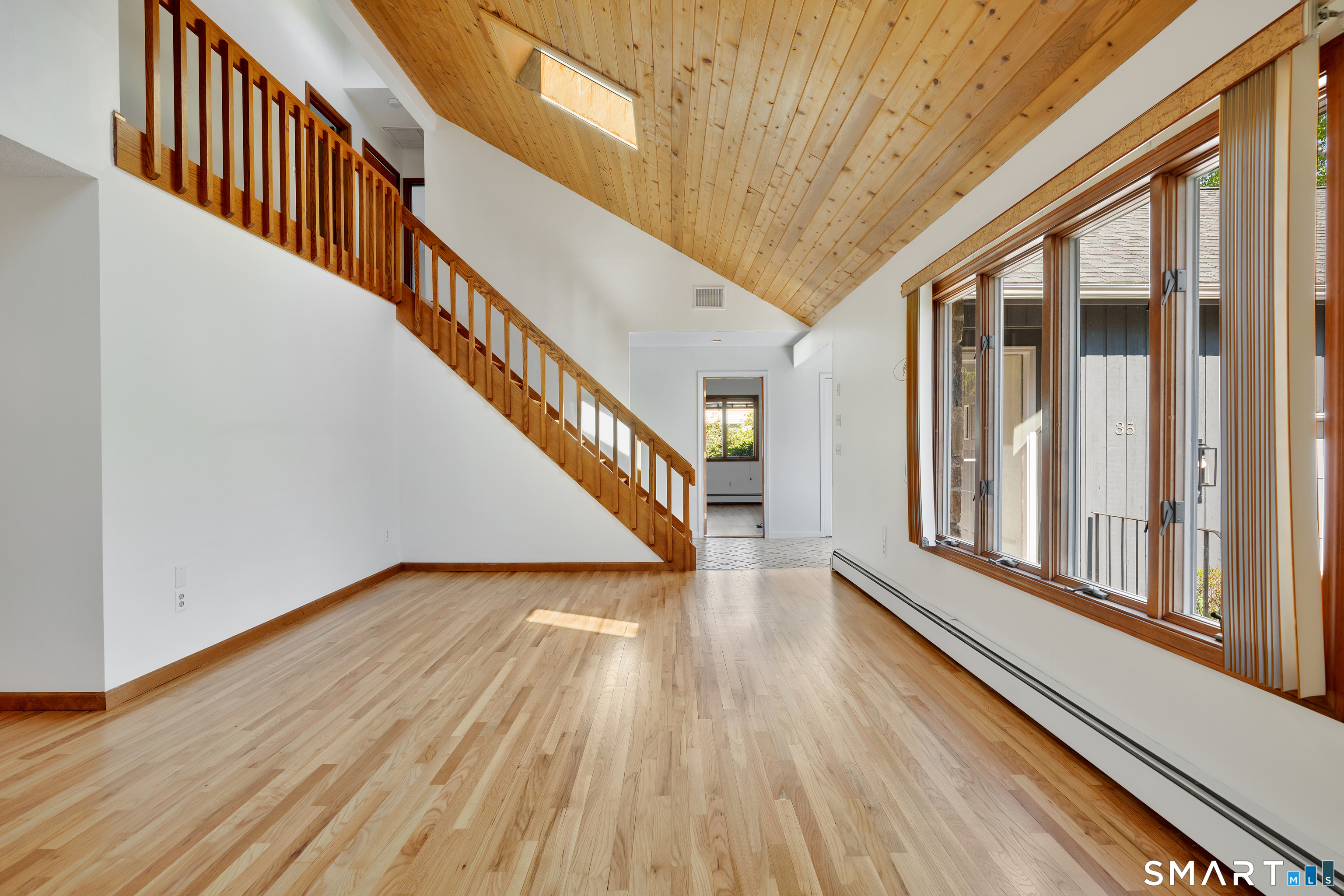 35 Margaret Drive South Windsor CT 06074