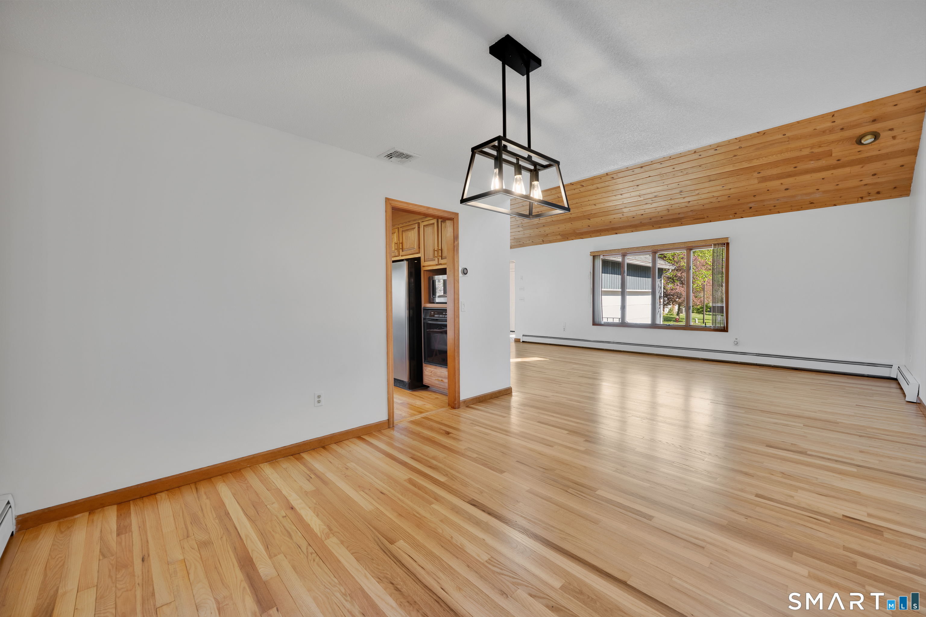 35 Margaret Drive South Windsor CT 06074