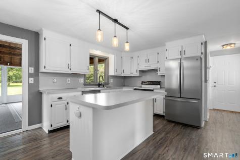 36 Vincent Circle South Windsor CT 06074