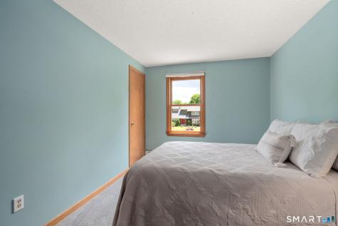 36 Vincent Circle South Windsor CT 06074