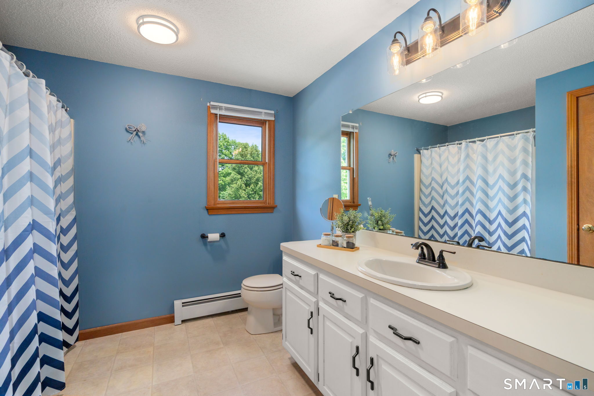 36 Vincent Circle South Windsor CT 06074