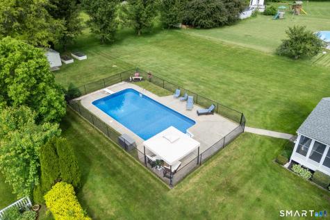 36 Vincent Circle South Windsor CT 06074