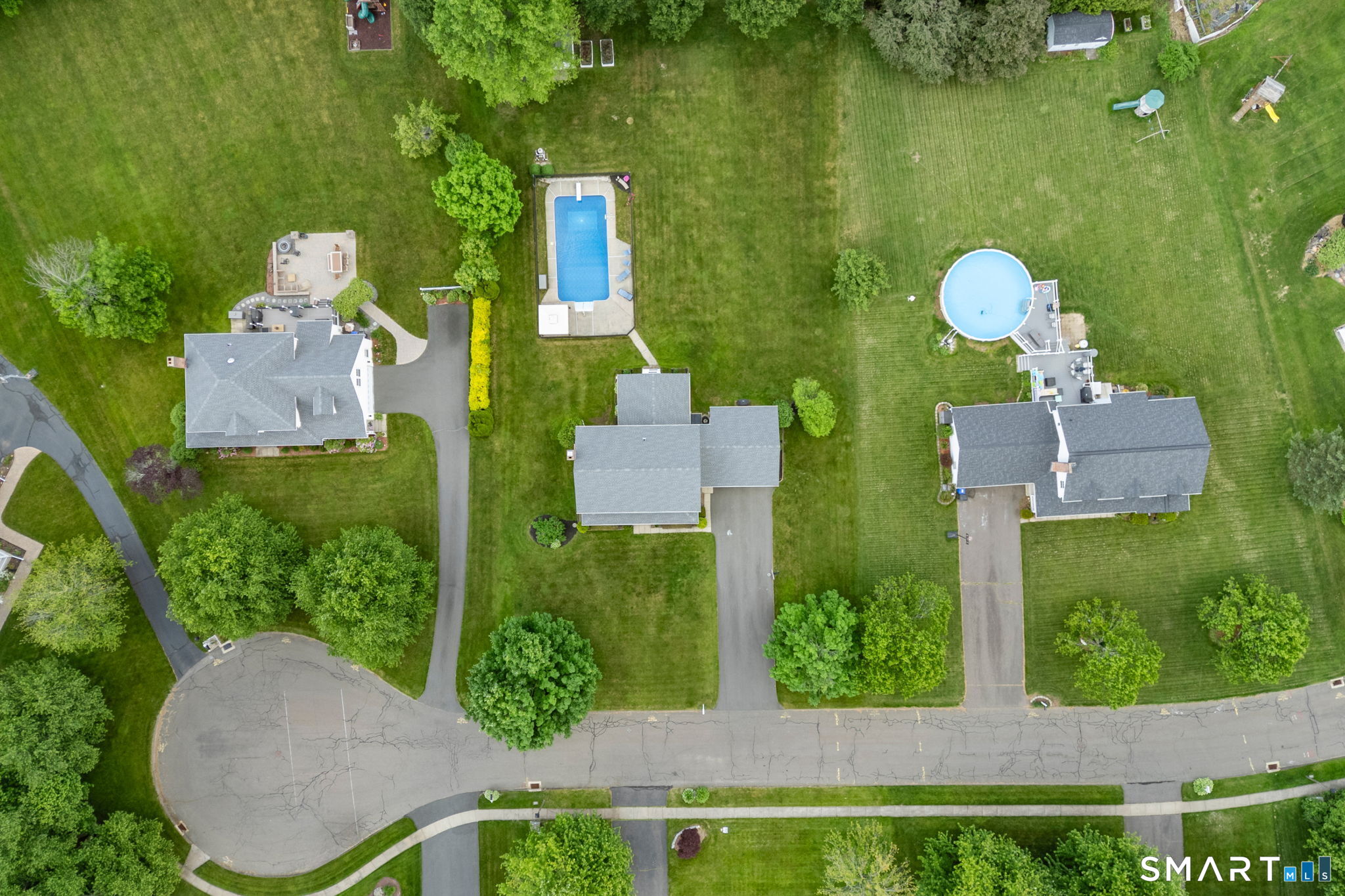 36 Vincent Circle South Windsor CT 06074