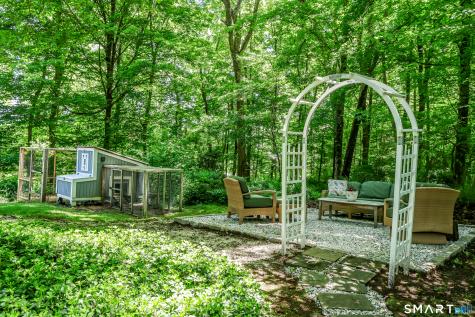 23 Old Green Road Newtown CT 06482