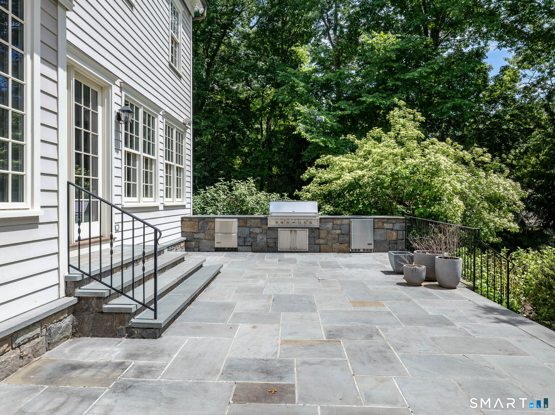 24 Stillman Lane Greenwich CT 06831