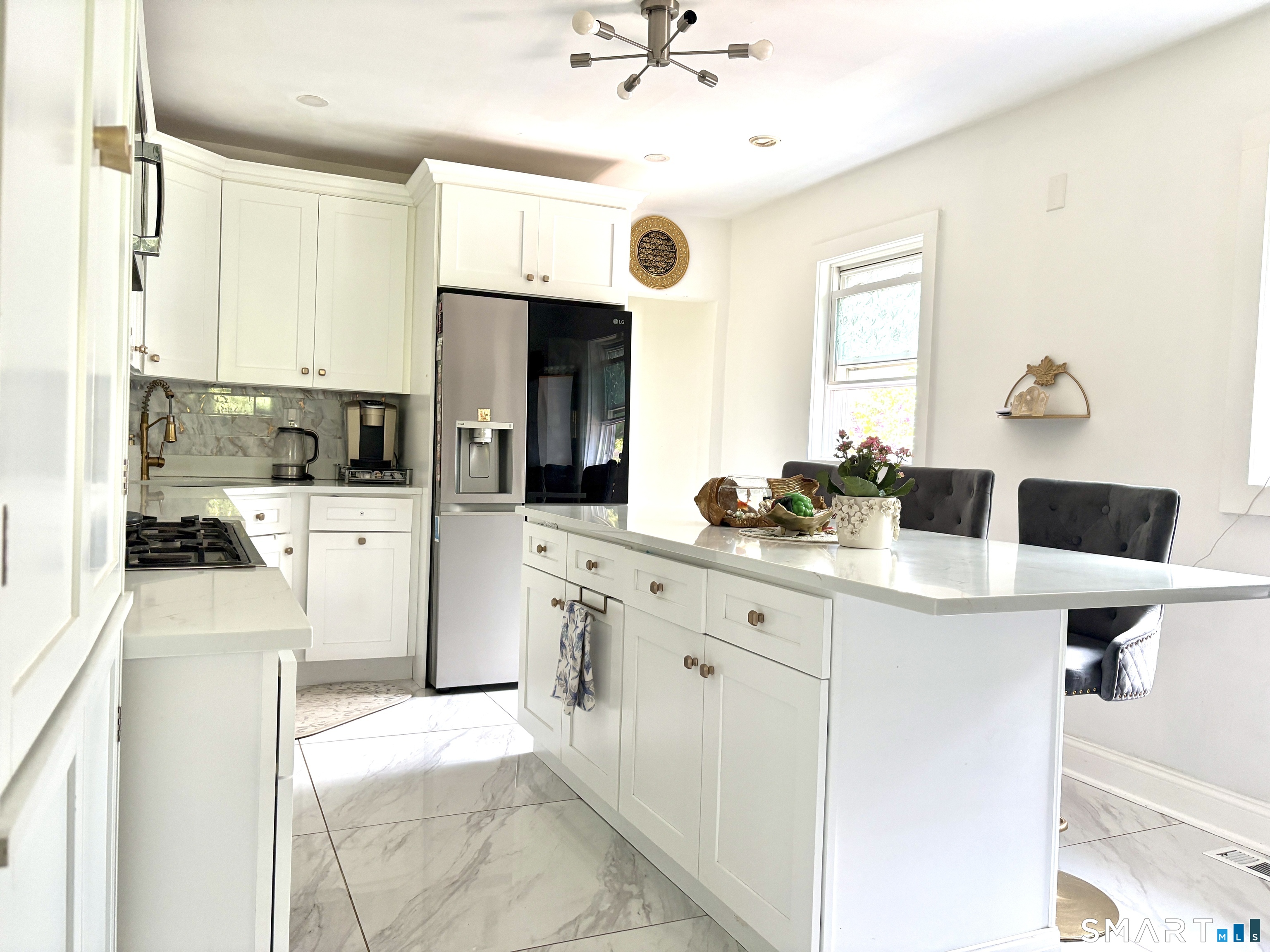 127 Jennings Road Fairfield CT 06825