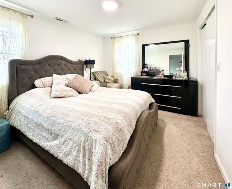 127 Jennings Road Fairfield CT 06825