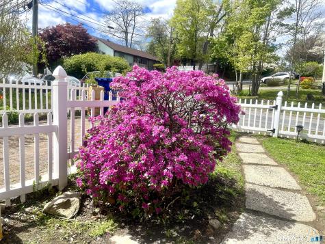 127 Jennings Road Fairfield CT 06825
