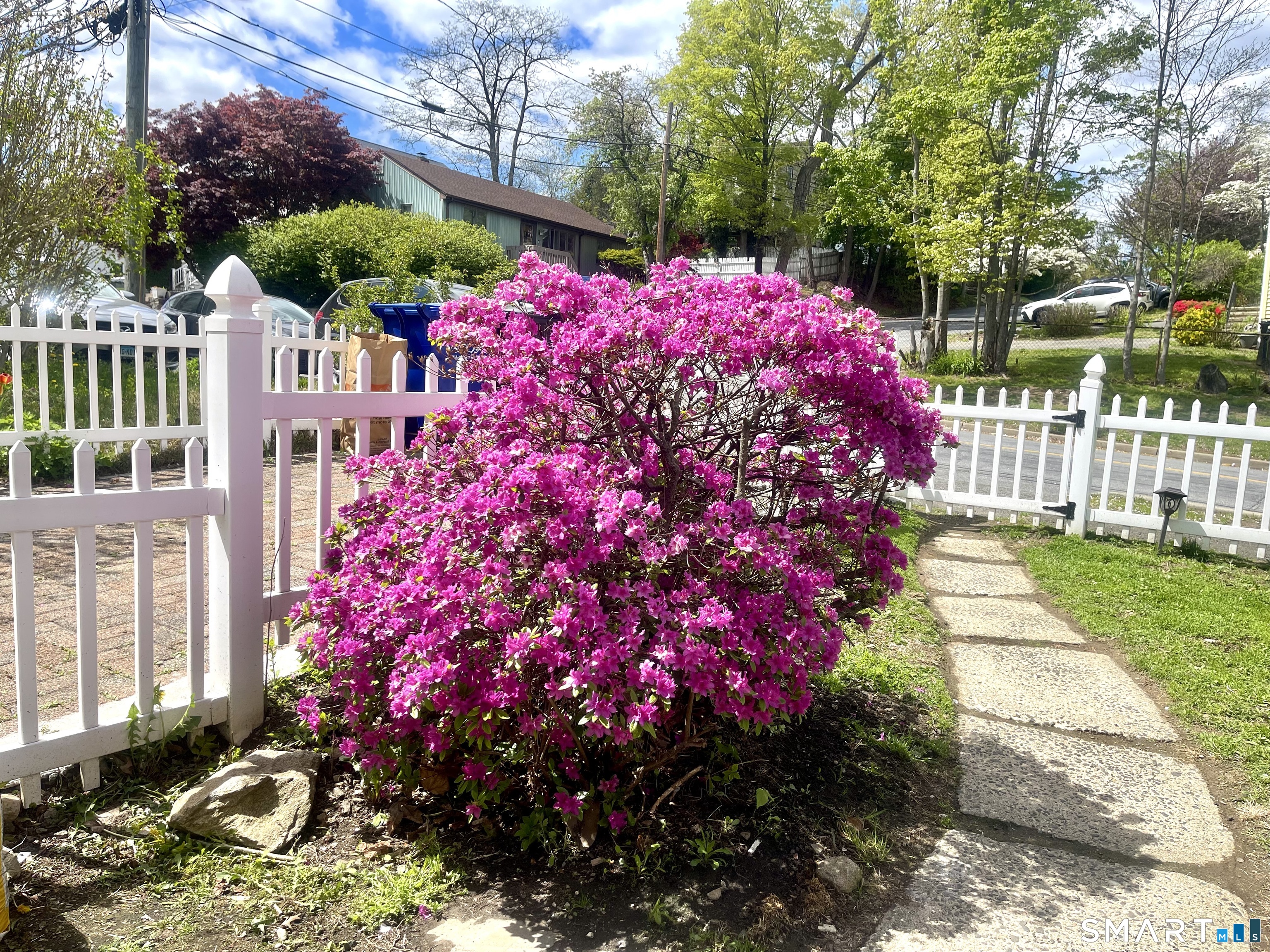 127 Jennings Road Fairfield CT 06825