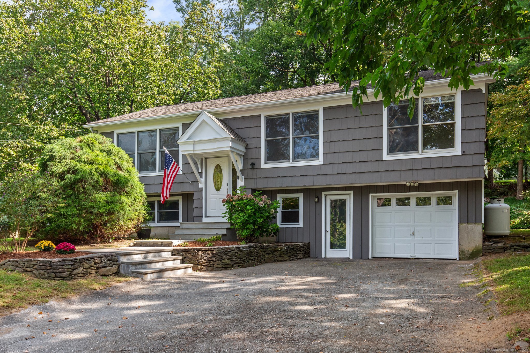 89 Pumpkin Hill Road New Milford CT 06776