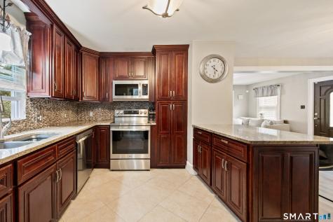 106 Country Club Road Middlebury CT 06762