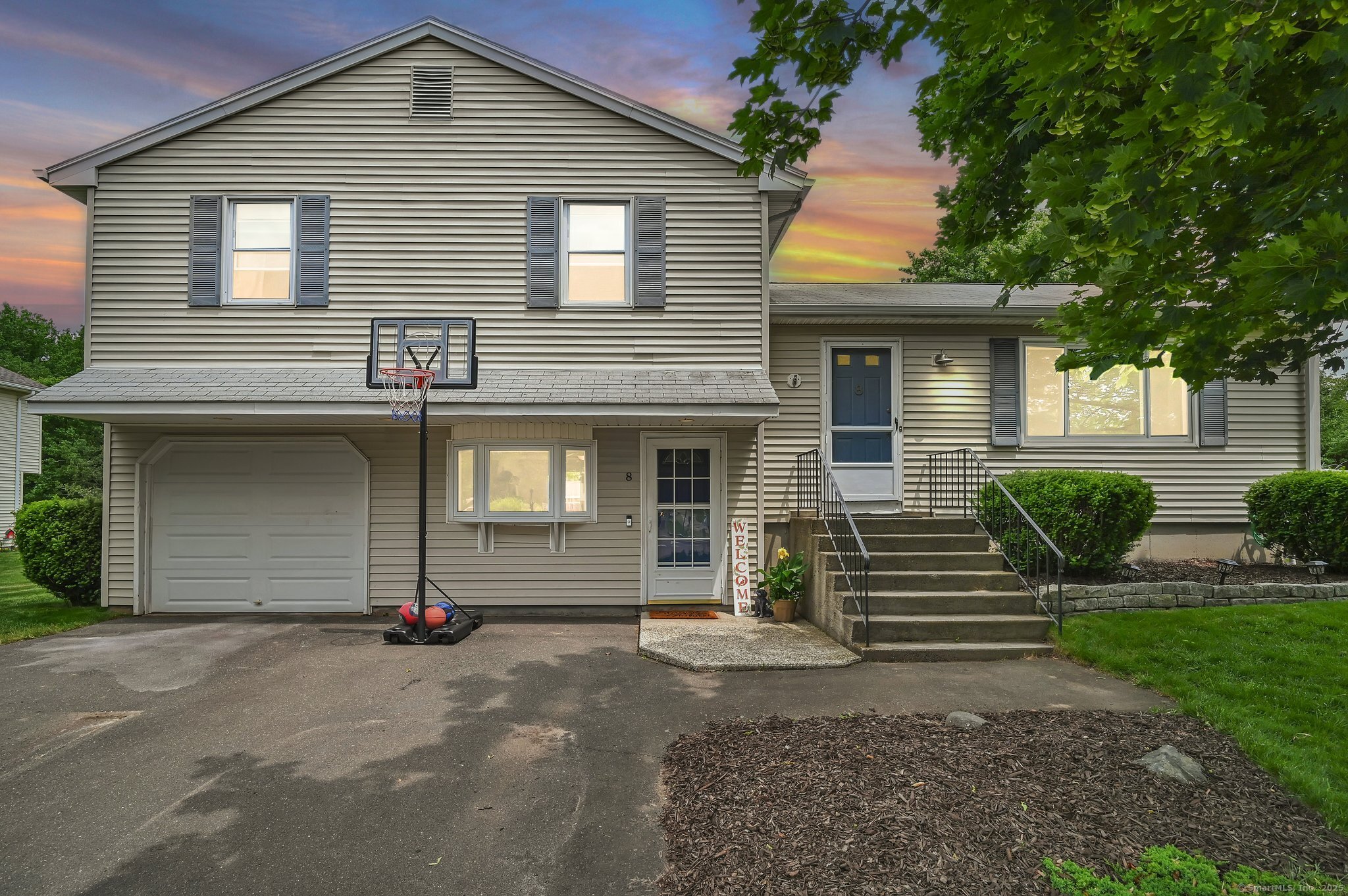 8 High Meadow Lane Enfield CT 06082