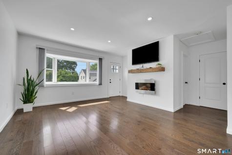 198 Castle Avenue Fairfield CT 06825