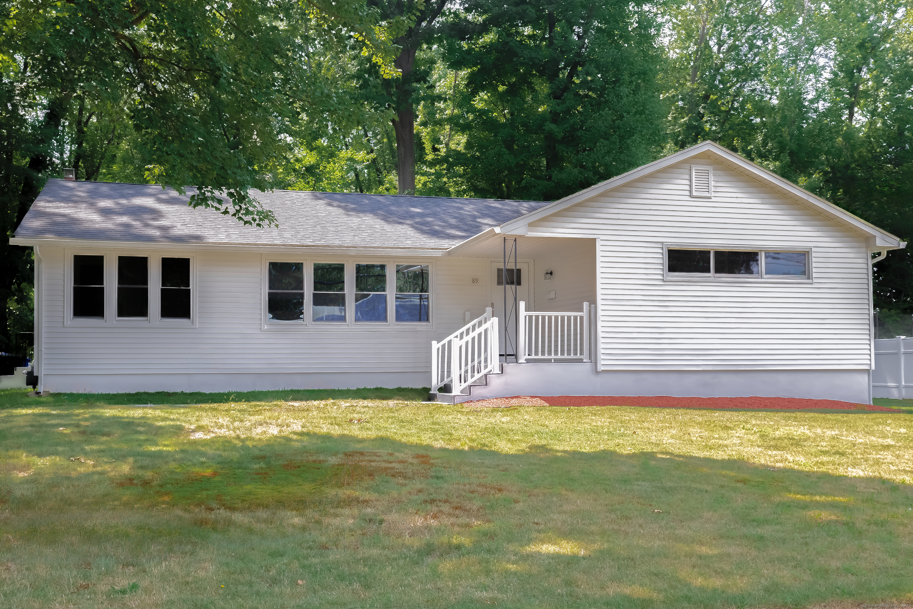 89 Brentmoor Road East Hartford CT 06118