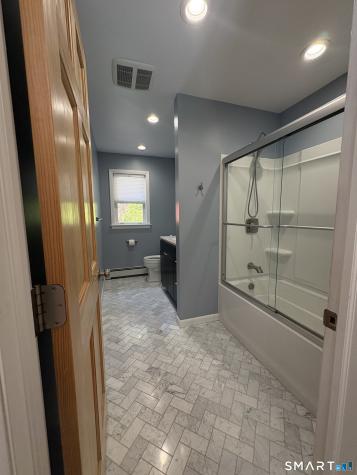 92 Kenwood Lane Branford CT 06405