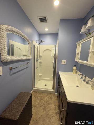 92 Kenwood Lane Branford CT 06405