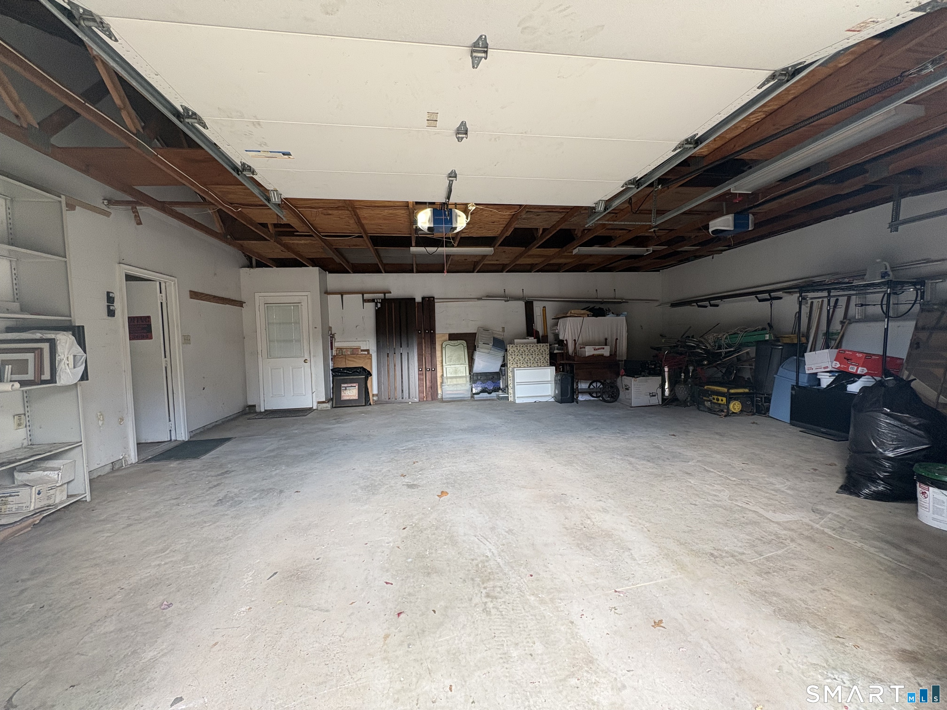 92 Kenwood Lane Branford CT 06405