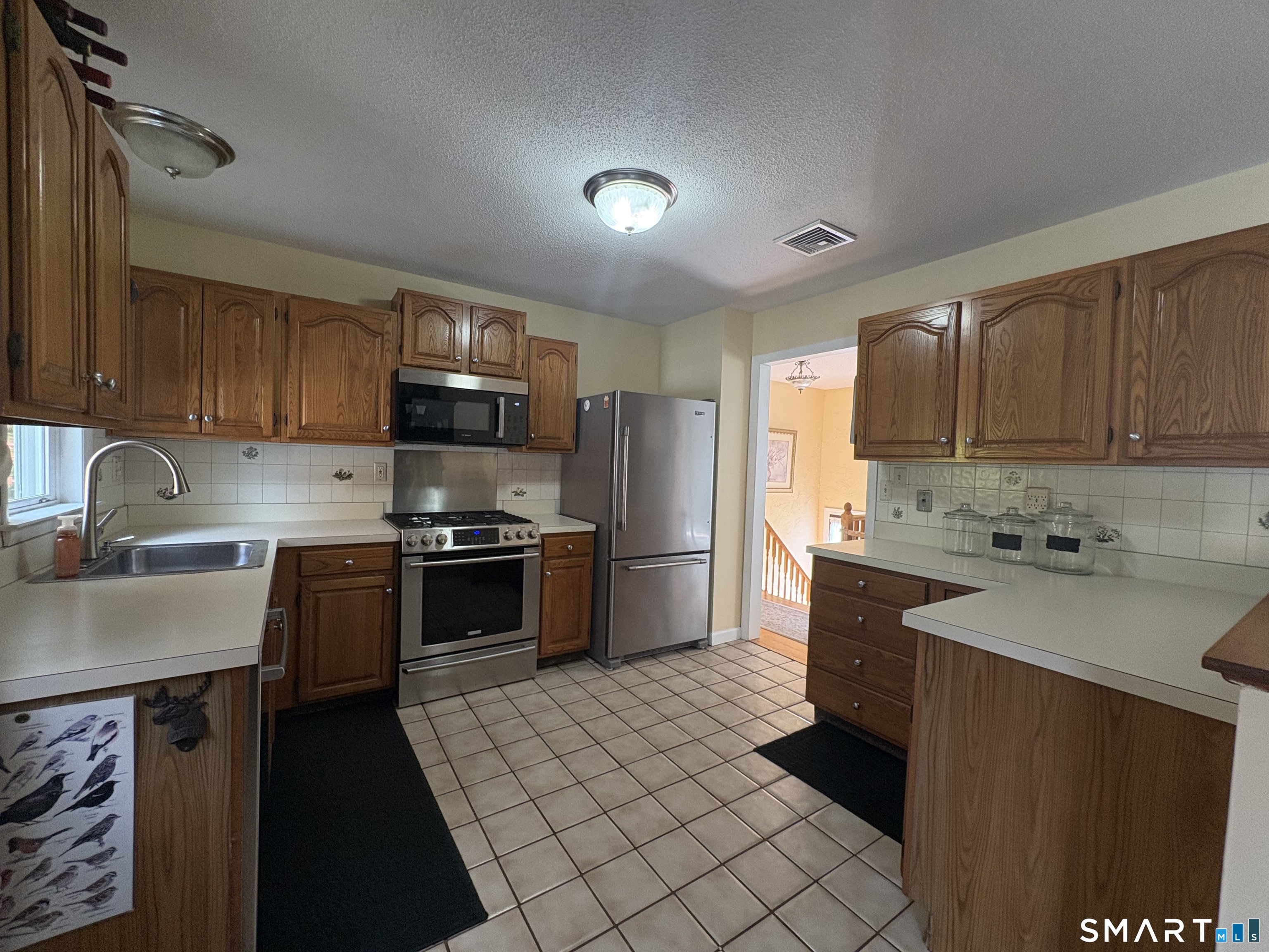 92 Kenwood Lane Branford CT 06405