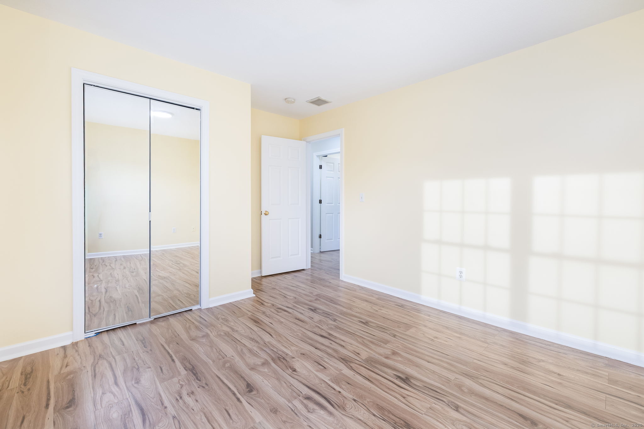 20 Nessa Way Rocky Hill CT 06067