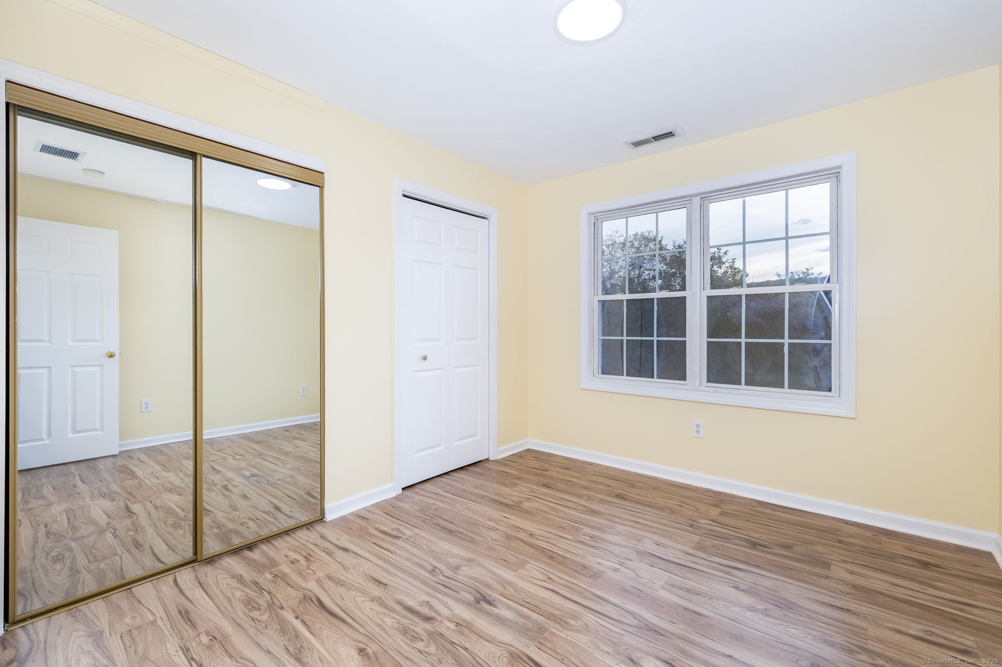 20 Nessa Way Rocky Hill CT 06067