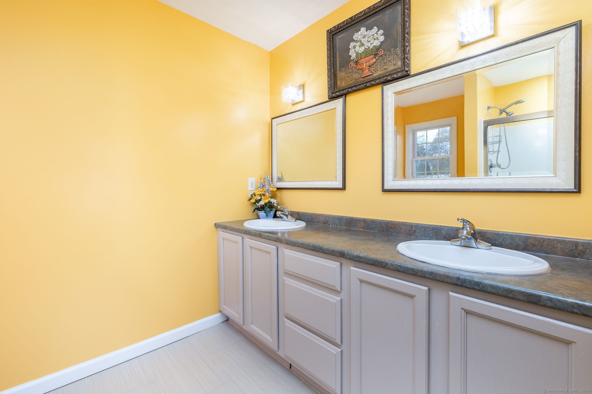 20 Nessa Way Rocky Hill CT 06067