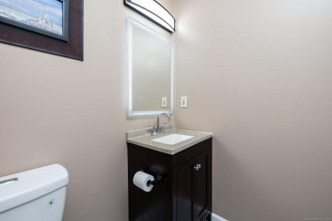 20 Nessa Way Rocky Hill CT 06067